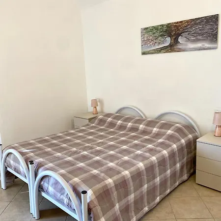 Gli Ulivi Della Monda *