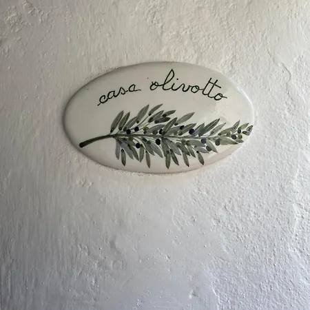 Gli Ulivi Della Monda *