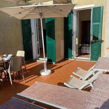 Gli Ulivi Della Monda Finale Ligure