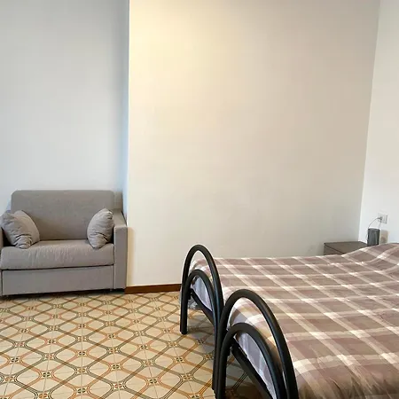 Gli Ulivi Della Monda Finale Ligure