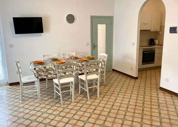 Gli Ulivi Della Monda *